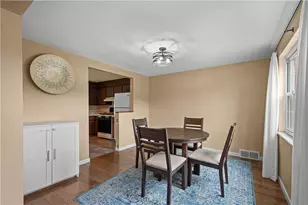 4756 Woodhill Dr, Munhall, PA 15120 - Photo 8