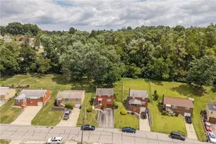 4756 Woodhill Dr, Munhall, PA 15120 - Photo 30