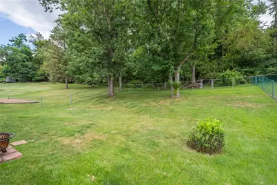 4756 Woodhill Dr, Munhall, PA 15120 - Photo 26