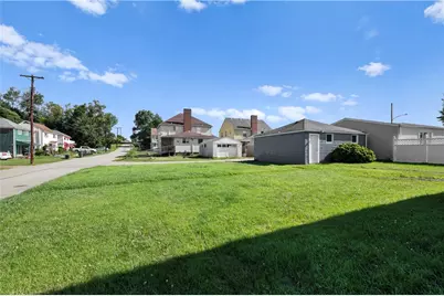 629 Grandview Ave, Clairton, PA 15025 - Photo 26