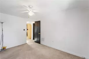 665 Mayville Ave, Pittsburgh, PA 15226 - Photo 16
