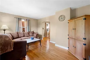 665 Mayville Ave, Pittsburgh, PA 15226 - Photo 8