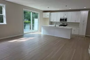10073 Old Perry Hwy, Pittsburgh, PA 15090 - Photo 4