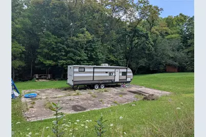 198 N Oliver Rd, Boggs Township, PA 16201 - Photo 6