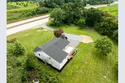8744 State Route 22, Derry Township, PA 15670 - Photo 38