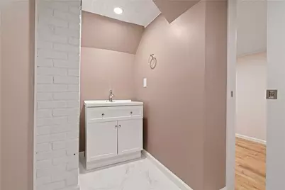 1581 Woodbine St, Pittsburgh, PA 15201 - Photo 28