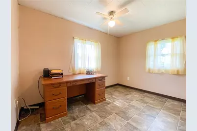 1916 South Dr, Hopewell Township, PA 15001 - Photo 18