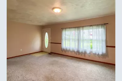 1916 South Dr, Hopewell Township, PA 15001 - Photo 6