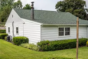 1916 South Dr, Hopewell Township, PA 15001 - Photo 24