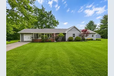 2890 Spencer Rd, Hermitage, PA 16148 - Photo 1