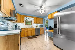3269 Forest Rd, Bethel Park, PA 15102 - Photo 10