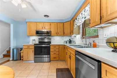 3269 Forest Road, Bethel Park, PA 15102 - Photo 8