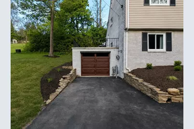 2661 Old Washington Road, Pittsburgh, PA 15241 - Photo 2