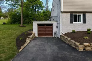 2661 Old Washington Rd, Pittsburgh, PA 15241 - Photo 2
