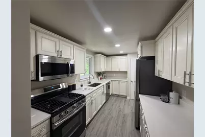 149 Eastminster Dr, Verona, PA 15147 - Photo 10