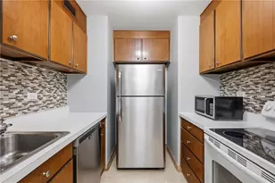 112 Washington Pl, Pittsburgh, PA 15219 - Photo 18