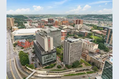 112 Washington Pl #6A, Pittsburgh, PA 15219 - Photo 2