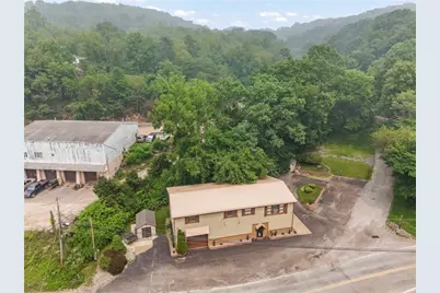 2560 Fairmount Church Rd, Pittsburgh, PA 15143 - Photo 8