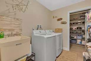 2022 S Links Ave, Center Township, PA 16001 - Photo 26