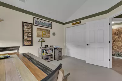 2022 S Links Avenue, Center Township, PA 16001 - Photo 22