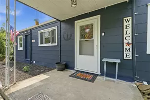 1048 Unity Center Rd, Pittsburgh, PA 15239 - Photo 4
