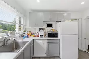 1048 Unity Center Rd, Pittsburgh, PA 15239 - Photo 12