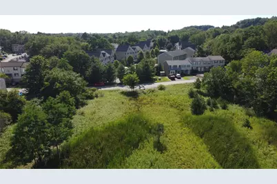 3231 Camberly Drive, Hampton, PA 15044 - Photo 4