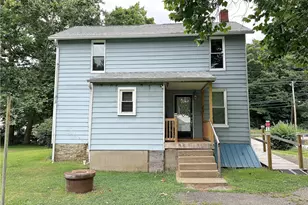 561 Chestnut Ridge Rd, Derry Township, PA 15650 - Photo 1