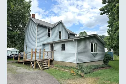 561 Chestnut Ridge Rd, Derry Township, PA 15650 - Photo 2