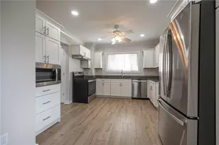 332 Marshall Ave, Pittsburgh, PA 15214 - Photo 10