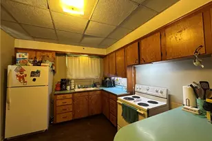 404 Franklin St, Marion Township, PA 16214 - Photo 10