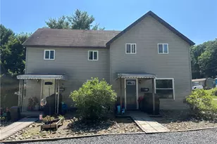 404 Franklin St, Marion Township, PA 16214 - Photo 1