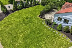 824 Foxland Dr, Pittsburgh, PA 15243 - Photo 42
