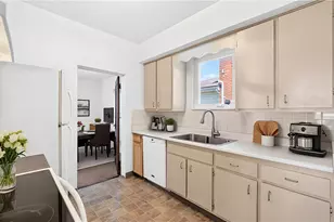 1830 Walnut St, Heidelberg, PA 15106 - Photo 2