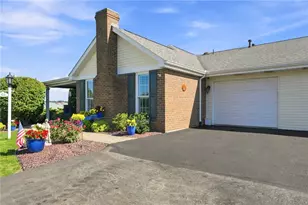 108 Overview Dr, South Greensburg Boro, PA 15601 - Photo 2