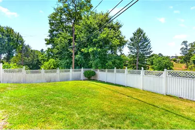 218 Millport Rd, West Mifflin, PA 15122 - Photo 16