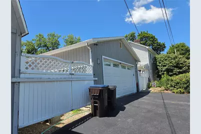 246 E Beaver, Mercer Boro, PA 16137 - Photo 2