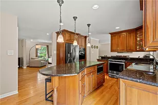 2649 Cedarvue Dr, Pittsburgh, PA 15241 - Photo 8