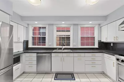 703 Saint James Street, Pittsburgh, PA 15232 - Photo 4