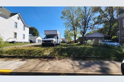 267 Reno St, Rochester, PA 15074 - Photo 1