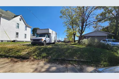 267 Reno St, Rochester, PA 15074 - Photo 2