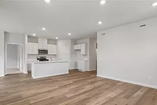 210 Muirfield Ct, Center Township, PA 16001 - Photo 12