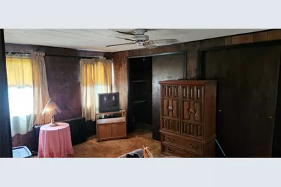 915 Border Avenue, Ellwood City, PA 16117 - Photo 28
