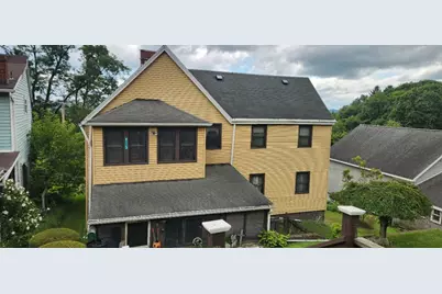 915 Border Avenue, Ellwood City, PA 16117 - Photo 2