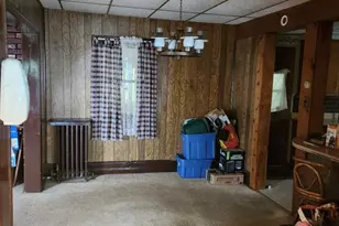 915 Border Ave, Ellwood City, PA 16117 - Photo 16