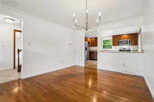 1138 Windmill Ln, Pittsburgh, PA 15237 - Photo 12