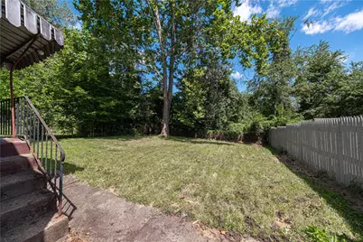 127 Waddell Ave, Clairton, PA 15025 - Photo 4