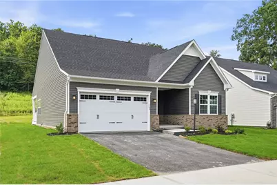 148 Settlers Grove Blvd, Zelienople, PA 16063 - Photo 2