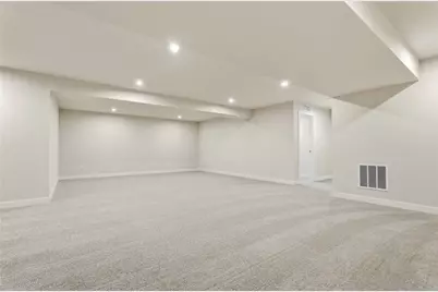 148 Settlers Grove Blvd, Zelienople, PA 16063 - Photo 34