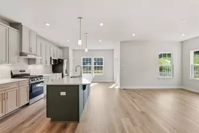 148 Settlers Grove Blvd, Zelienople, PA 16063 - Photo 10